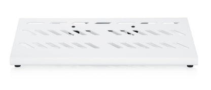 Gator Cases Aluminum Guitar Pedal Board with Carry Bag; Large: 23.75" x 10.66" | White (GPB-BAK-WH)
