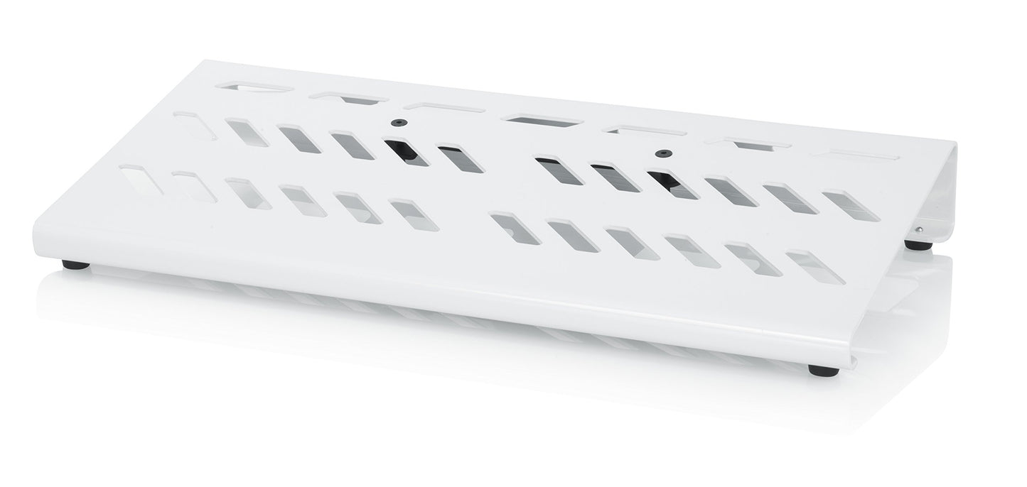 Gator Cases Aluminum Guitar Pedal Board with Carry Bag; Large: 23.75" x 10.66" | White (GPB-BAK-WH)