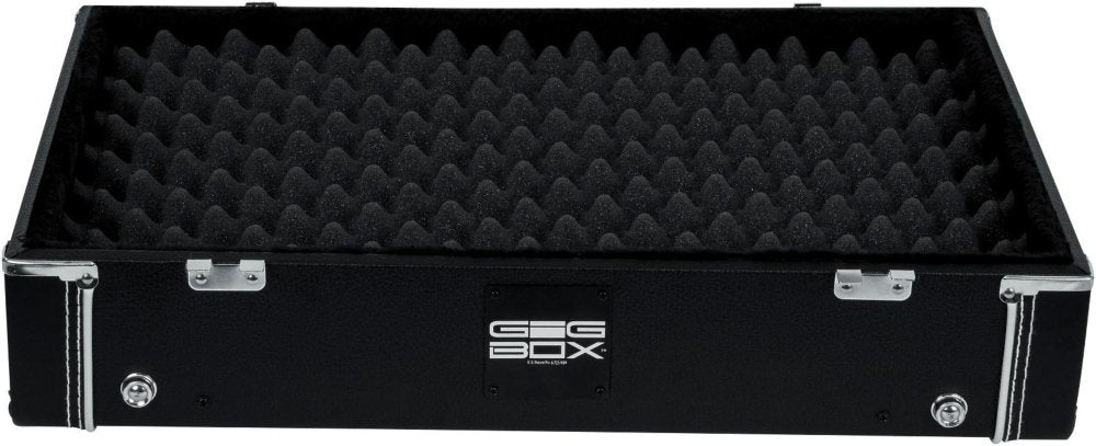 Gator Cases Gig Box Jr. Pedal Board with Built in 3x Guitar Stand | Fits Most Electric and Acoustic Guitars; Pedal Surface 21.5" x 15" (GW-GIGBOXJR)