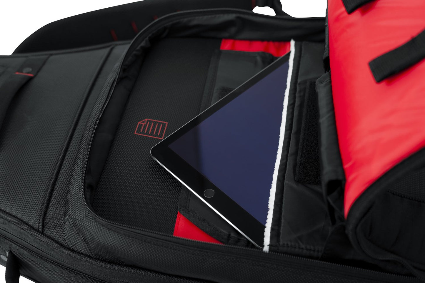 Gator Cases Pro-Go Ultimate Guitar Gig Bag; Fits Standard Electric Guitars (G-PG ELECTRIC) , Black