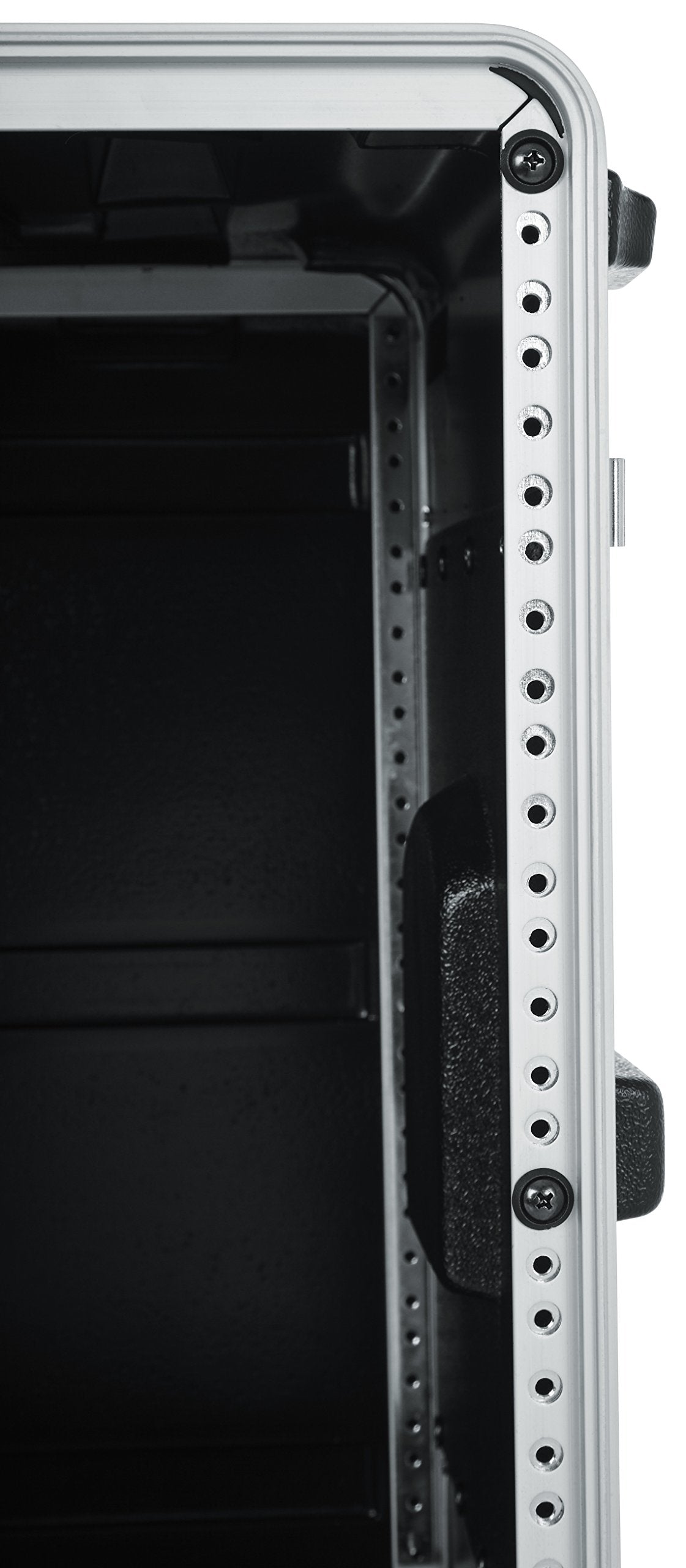 Gator Cases Lightweight Rolling Rack Case with Retractable Tow Handle and Recessed Wheels; 10U (GRR-10L)