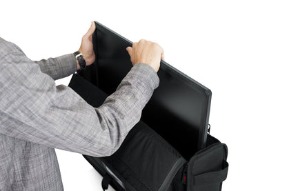 Gator Cases Padded Nylon Carry Tote Bag for Transporting LCD Screens, Monitors and TVs Between 27" - 32"; (G-LCD-TOTE-MD)
