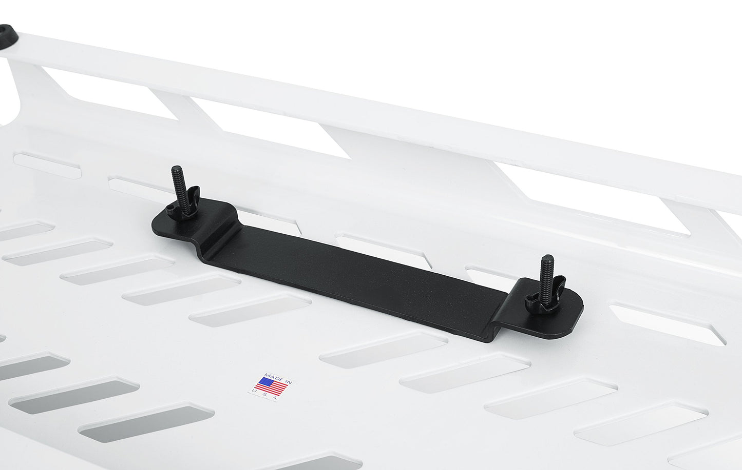 Gator Cases Aluminum Guitar Pedal Board with Carry Bag; Large: 23.75" x 10.66" | White (GPB-BAK-WH)