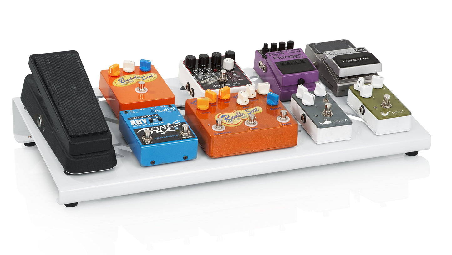 Gator Cases Aluminum Guitar Pedal Board with Carry Bag; Large: 23.75" x 10.66" | White (GPB-BAK-WH)
