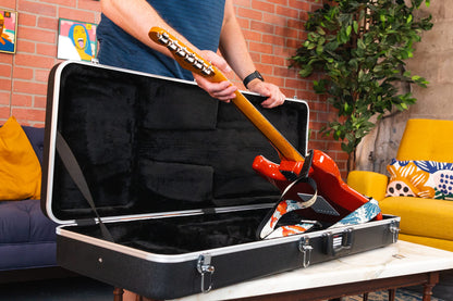 Gator Cases Deluxe ABS Molded Case for Electric Guitars; Fits Telecaster and Stratocaster Style Guitars (GC-ELECTRIC-A)